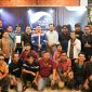 Foto bersama manajemen Elnusa Petrofin dan insan pers pada kegiatan silaturahmi media serta sosialisasi Pena Petrofin Awards 2025 di Padang, Sumatera Barat. Foto: Dok. Elnusa Petrofin.